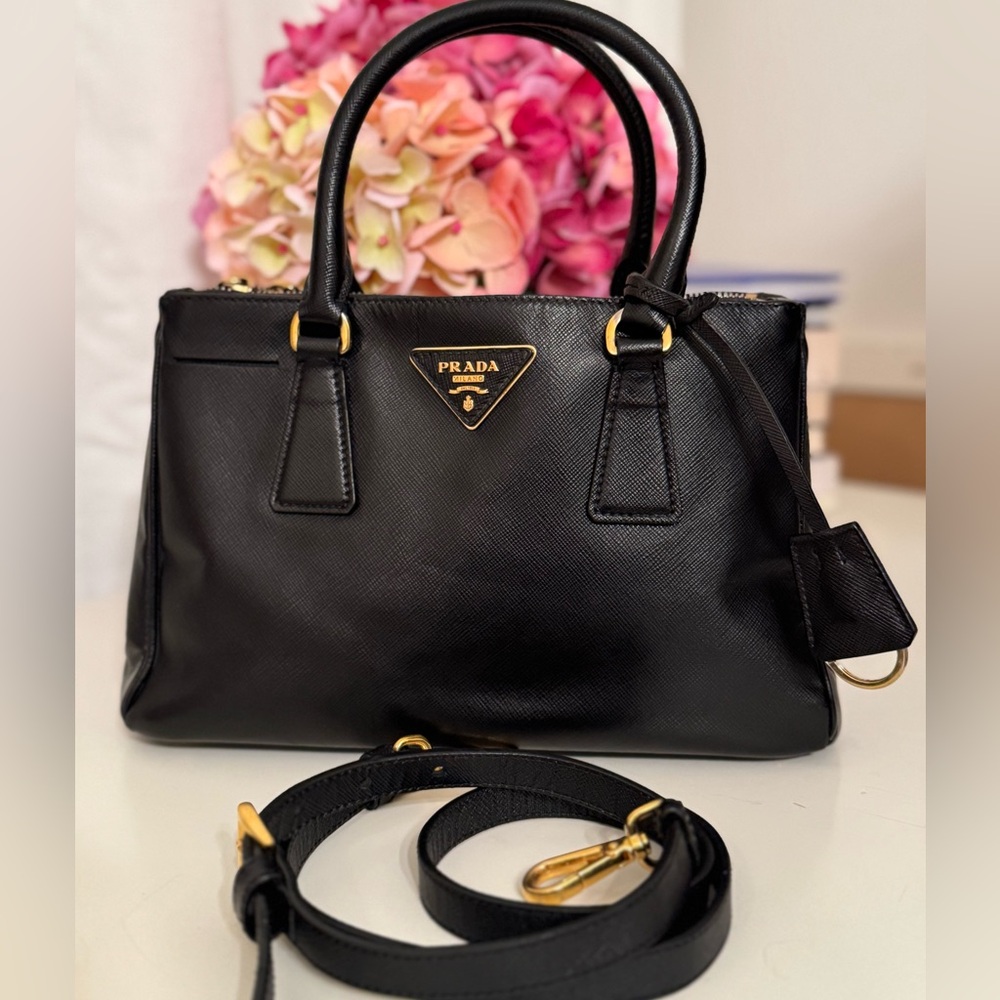 Prada Galleria Saffiano Leather Bag Small